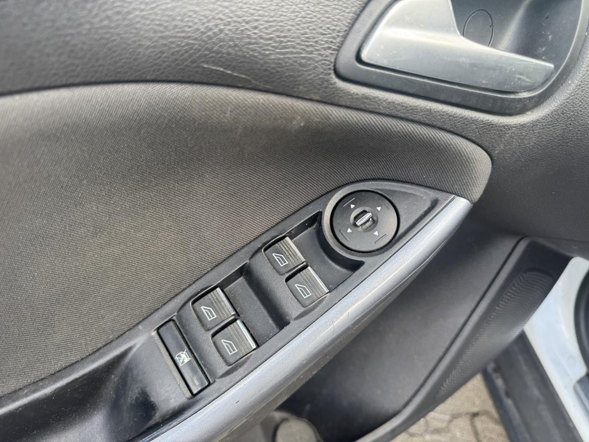 Ford Focus 3 original Au&szlig;enspiegel rechts Frost Wei&szlig; elektrisch verstellbar beheizt Bj.2012